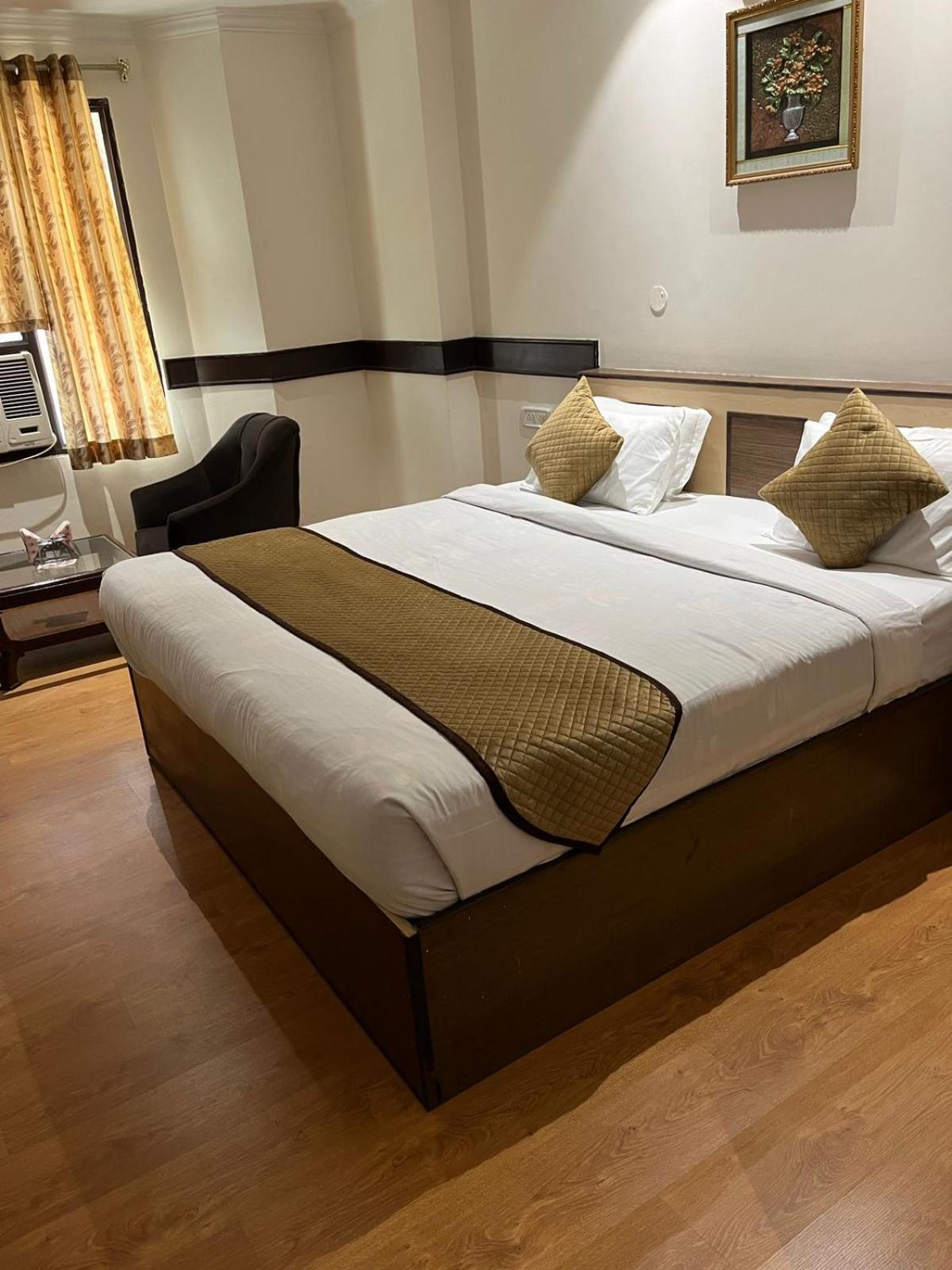 Hotel Vasu International Phagwara Exterior photo