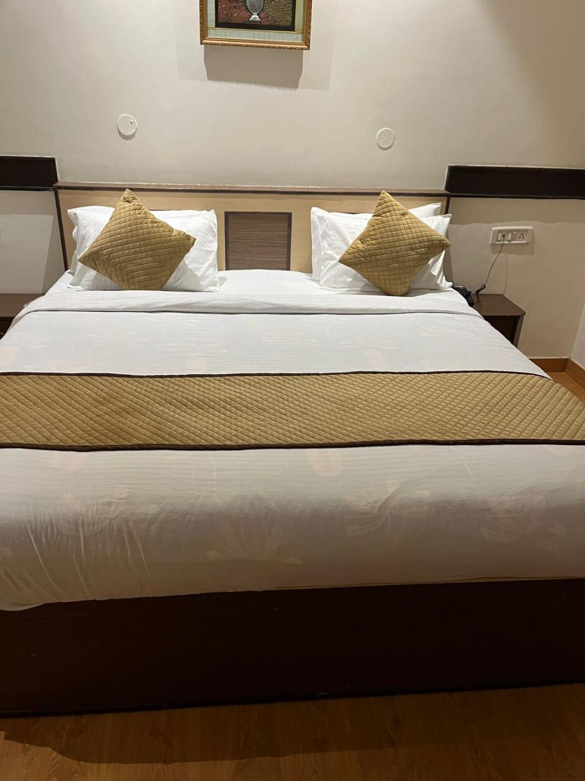 Hotel Vasu International Phagwara Exterior photo