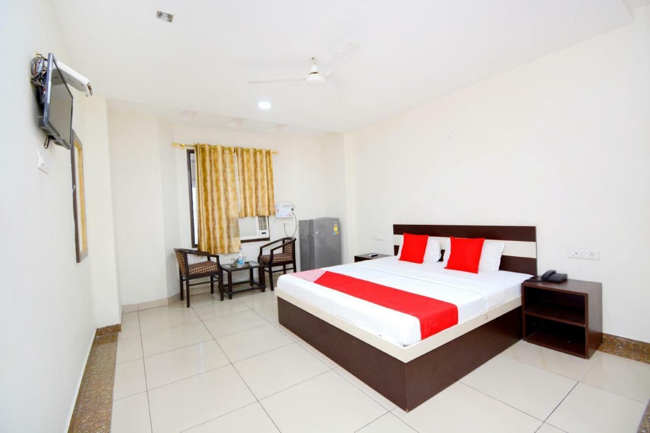 Hotel Vasu International Phagwara Exterior photo