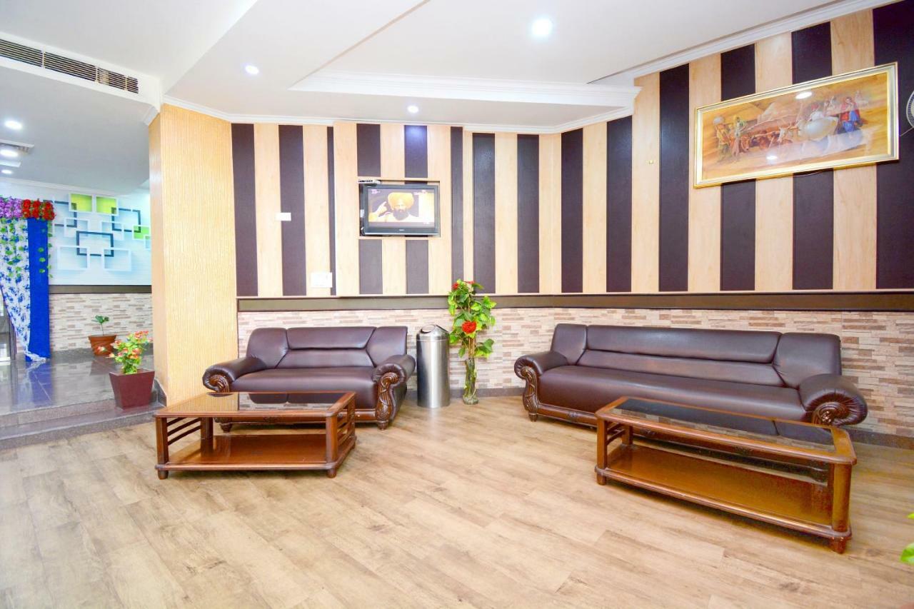 Hotel Vasu International Phagwara Exterior photo
