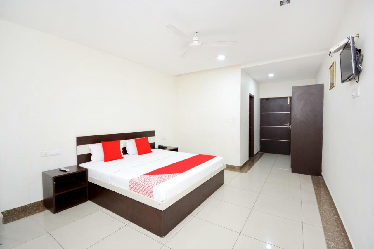 Hotel Vasu International Phagwara Exterior photo