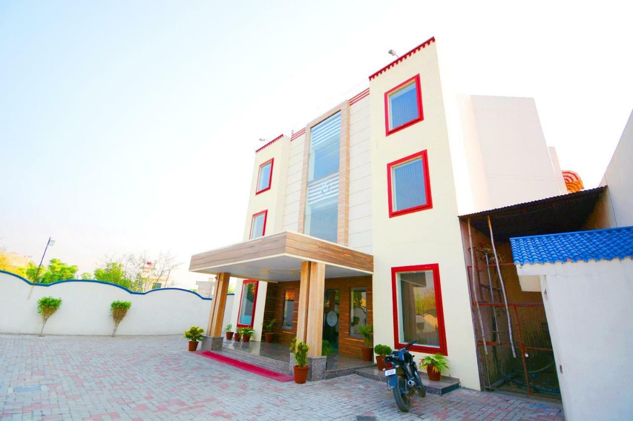 Hotel Vasu International Phagwara Exterior photo